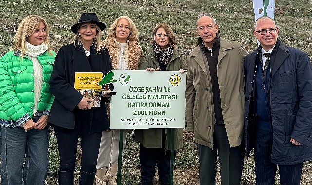 Bazı kitaplar geleceğe yazılır görseli