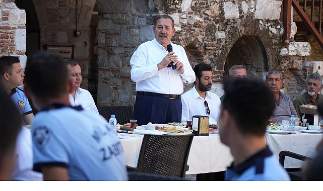 Başkan Topuz, Zabıta Personelleriyle Bir Araya Gelerek Haftalarını Kutladı görseli