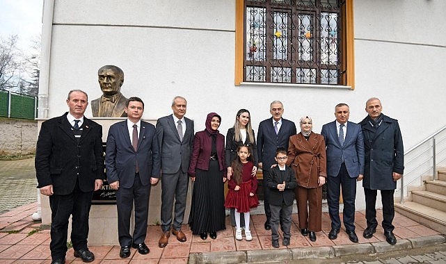 Başkan Aydın, Özel Gereksinimli Çocukların Karne Sevincini Paylaştı görseli