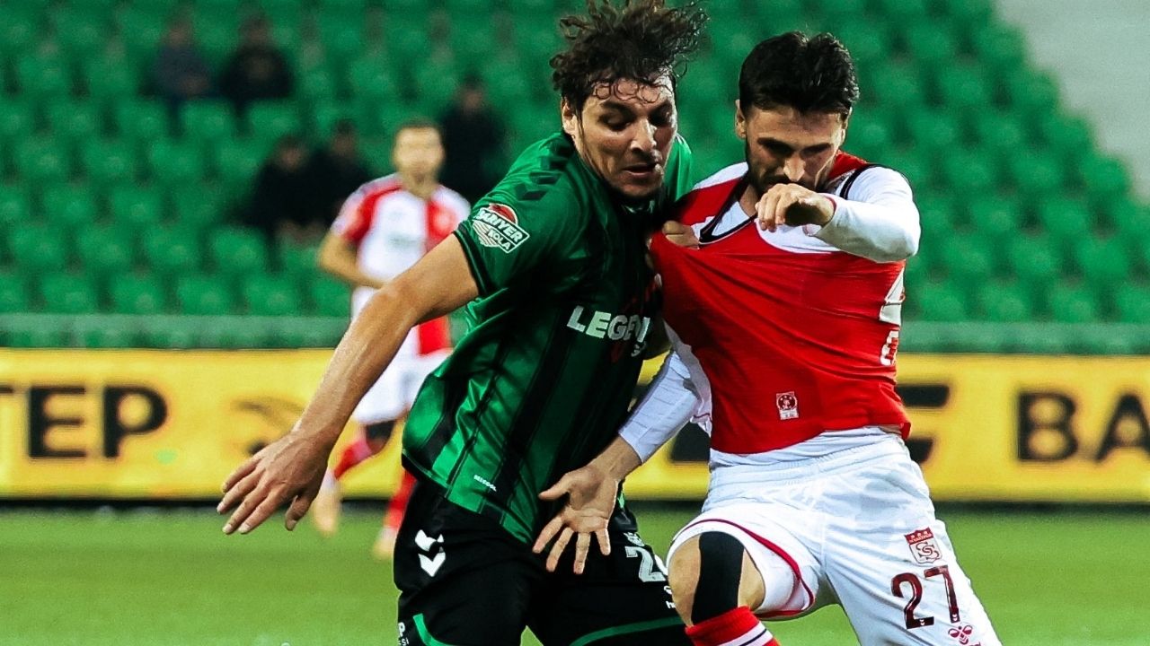 TFF’den karar: Sakaryaspor hükmen mağlup sayıldı! görseli