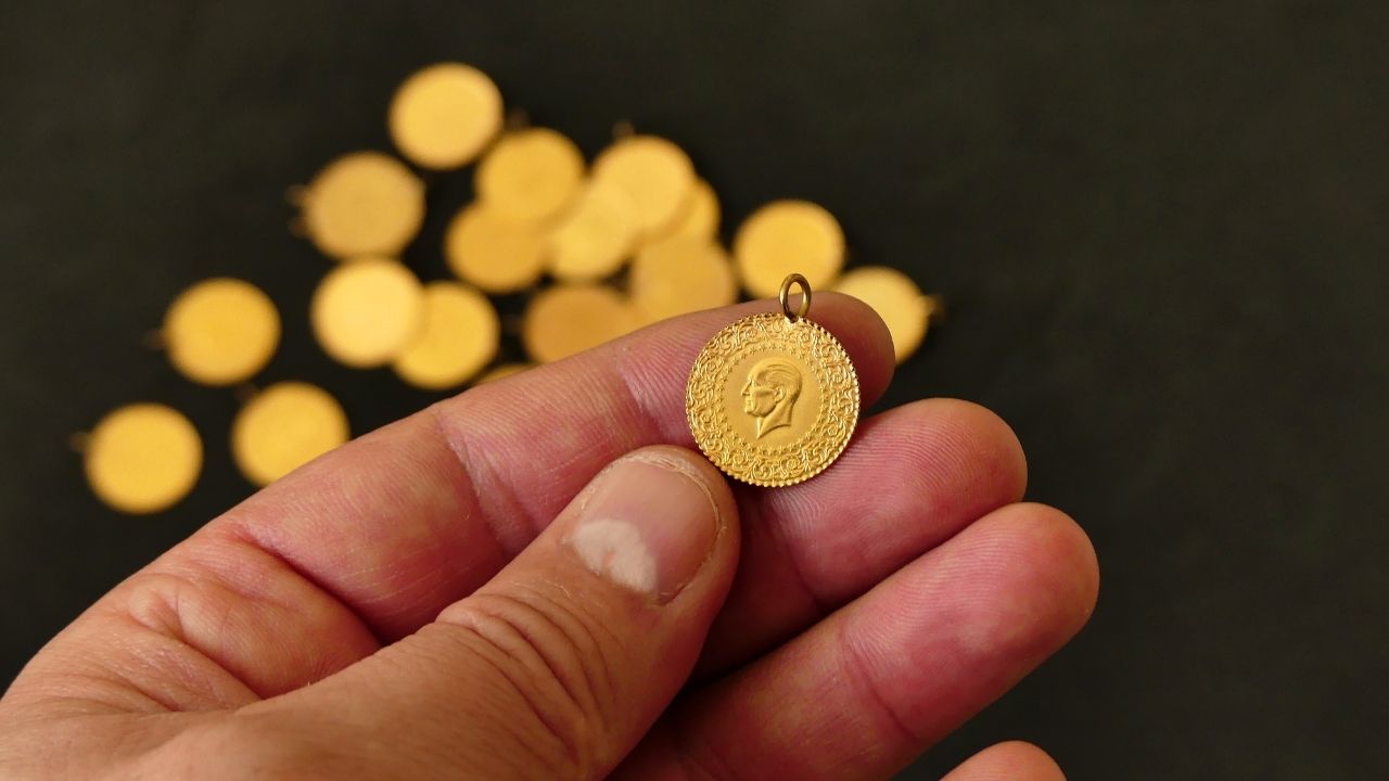 Altın güne artışla başladı: Gram 7 bin 340 lira görseli
