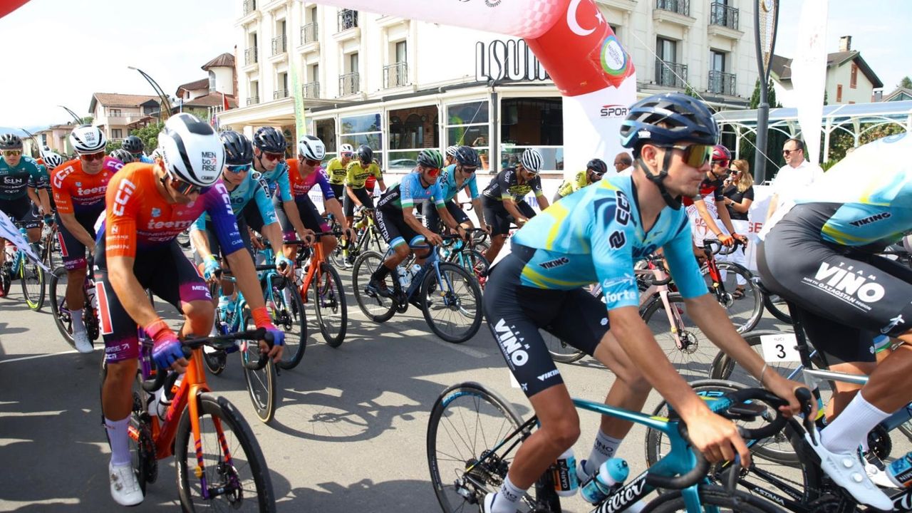 Ordu Grand Prix Bisiklet Yarışlarına ev sahipliği yaptı görseli