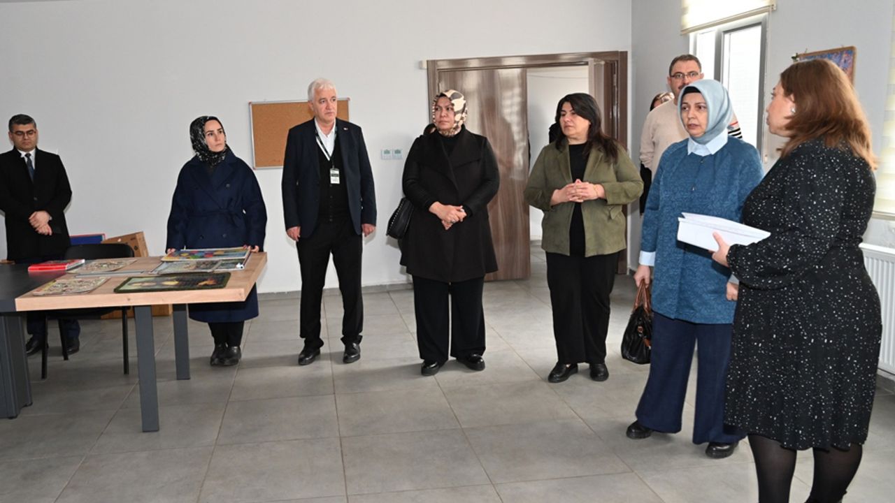 Bağımlılıkla Mücadelede Batman modeli masaya yatırıldı görseli