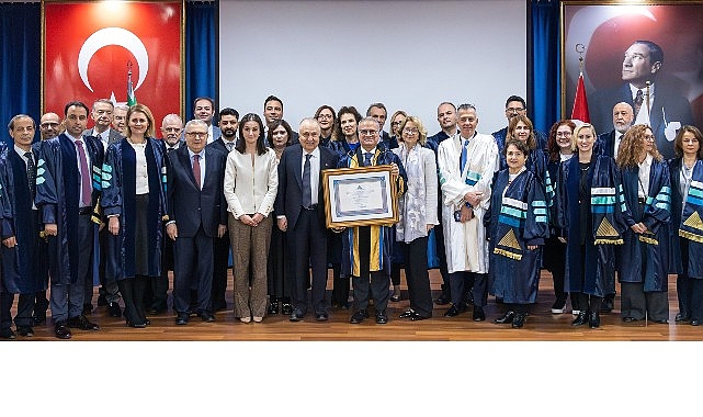 İtalya Cumhuriyeti'nin Türkiye Büyükelçisi Ekselansları Giorgio Marrapodi’ye Yeditepe Üniversitesi’nden Fahri Doktora görseli