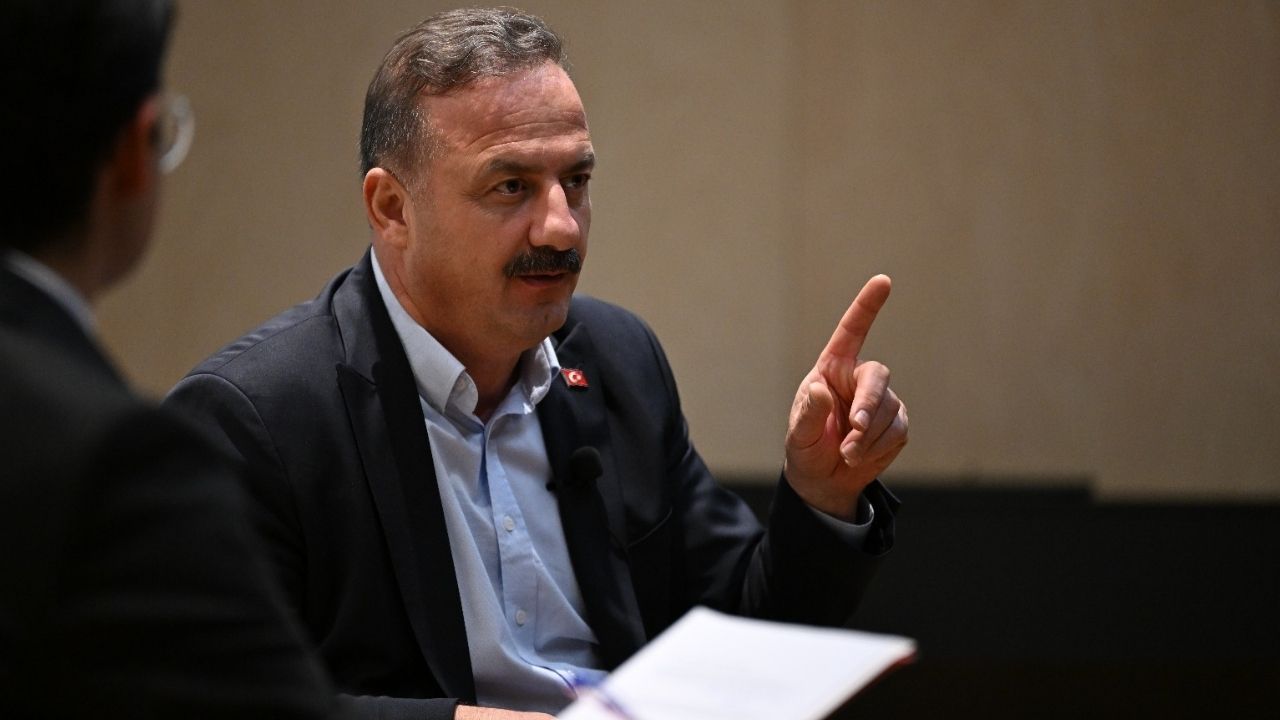 Ağıralioğlu, MEF Üniversitesi’nde gençlerle buluştu görseli