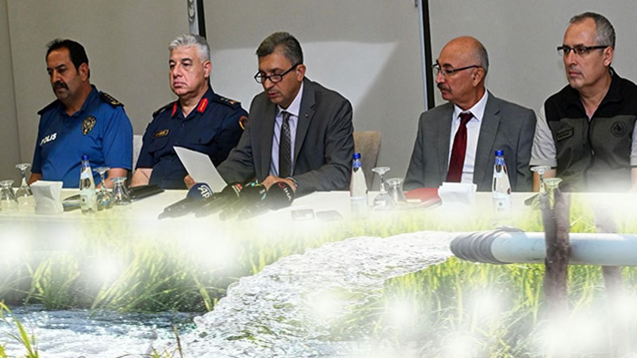 Antalya'da yangınların gizli nedeni ortaya çıktı! Vali Şahin'den tarihi "önleme planı" hamlesi! görseli