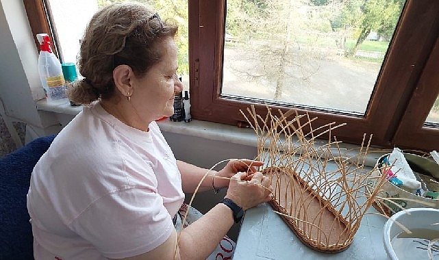 KAR-MEK’te Üretken Eller İş Başında görseli