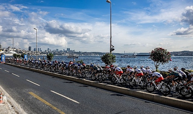 Uluslararası Bisiklet Turu Tour of İstanbul Tarihi Yarımadada Sona Erdi görseli