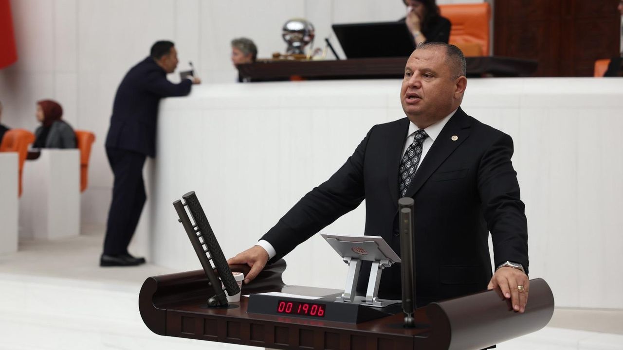 Öztürk: “Gençliği korumak milli görevimizdir” görseli