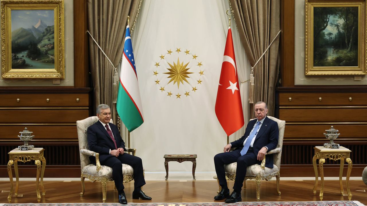 Türkiye ile Özbekistan arasında çok sayıda anlaşma imzalandı görseli
