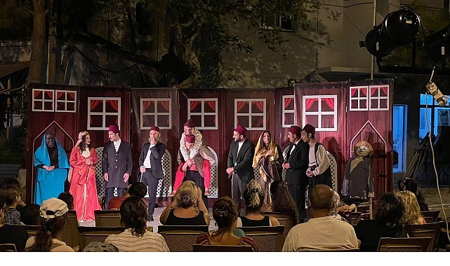 İnegöl Belediyesi Şehir Tiyatrosu Urla Festivalinde görseli