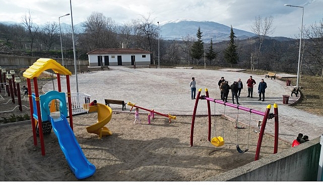 Sarıpınar Mahallesine Yeni Meydan görseli