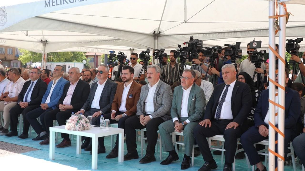 Kayseri Melikgazi'de Aydınlıkevler'de dönüşüm başlıyor görseli