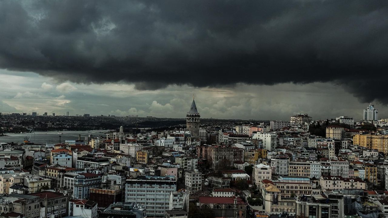 Meteoroloji'den 11 ile "Sarı" kodlu fırtına uyarısı görseli