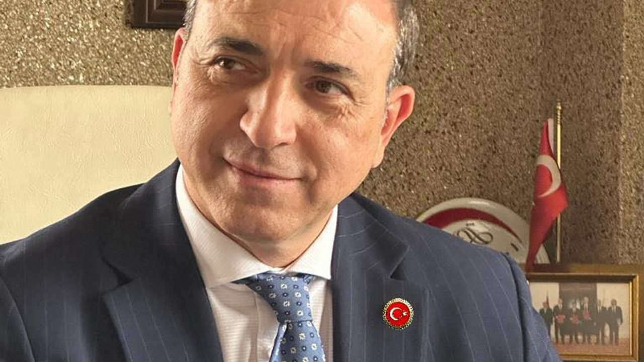 KAIFED Genel Başkanı Dr. Erdoğan Yıldırım: “Kars’ın Gazi Unvanı Milletimizin Bağımsızlık Sembolüdür” görseli