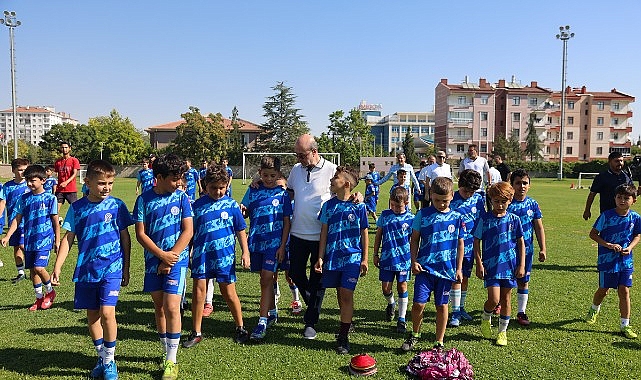 Selçuklu Belediyesi Spor Okullarıyla bu yaza da damga vurdu görseli