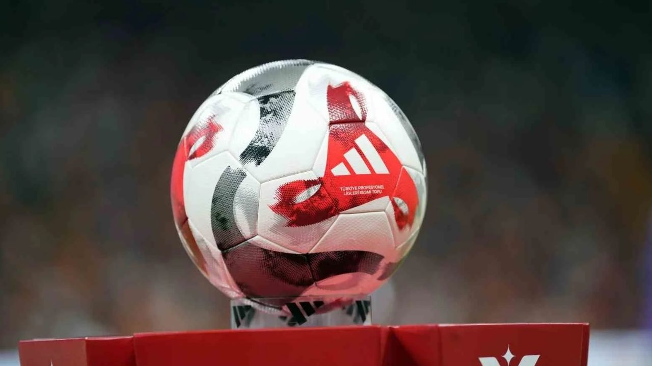 Trendyol Süper Lig'de 12. hafta heyecanı bugün başlıyor görseli