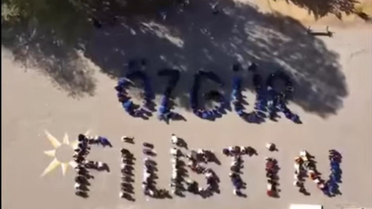 Kars’ta öğrencilerden Filistin’e destek: "Gazze" koreografisiyle farkındalık mesajı görseli