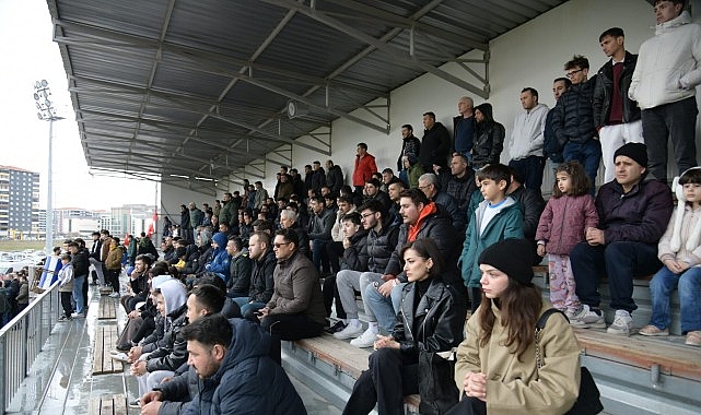 Kahramankazan Belediyespor Evinde 3 Puan Sevinci görseli