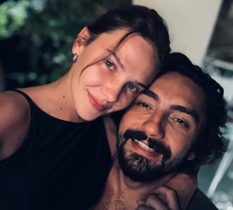 Alina Boz’dan "Kuruluş" Tadında Paylaşım: "Atımla Yoldayız!" görseli