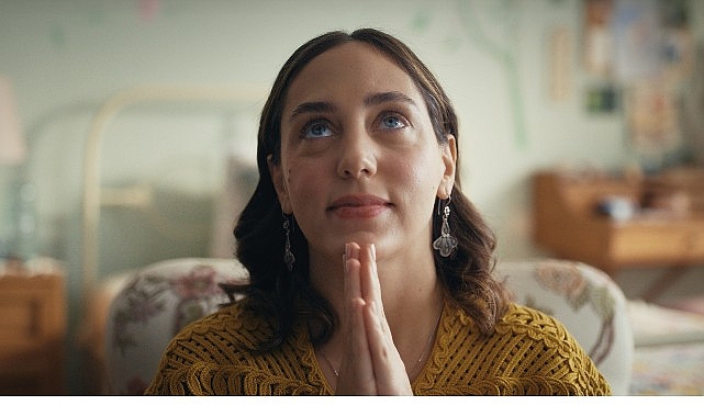 Netflix, Gupse Özay’ın Kaleminden Çıkan Platonik: Mavi Dolunay Otel’in Yeni Fragmanını Paylaştı! görseli