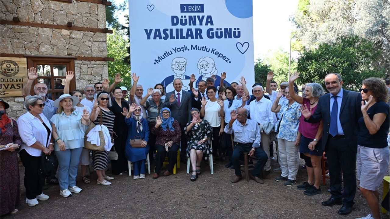 Kepez’den 1 Ekim Dünya Yaşlılar Günü’nde anlamlı etkinlik görseli