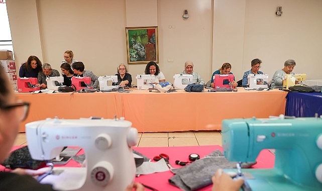 Bucalı kadınların emeği öğrencilere burs oldu görseli