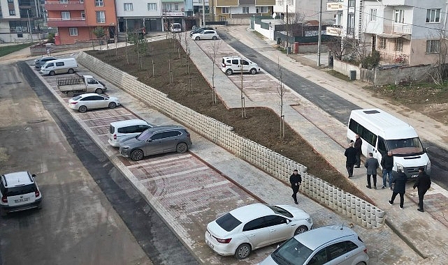 Yeni Mahalle’ye Hem Otopark Hem Oksijen Deposu görseli