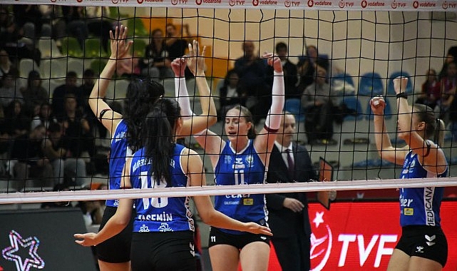 Nilüfer Belediyespor Aras Spor’u 3-2 mağlup etti görseli