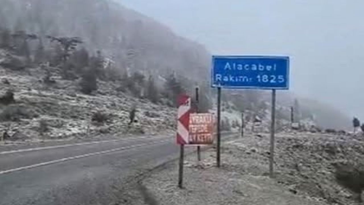 Alacabel’e ekim ayının ilk karı yağdı görseli