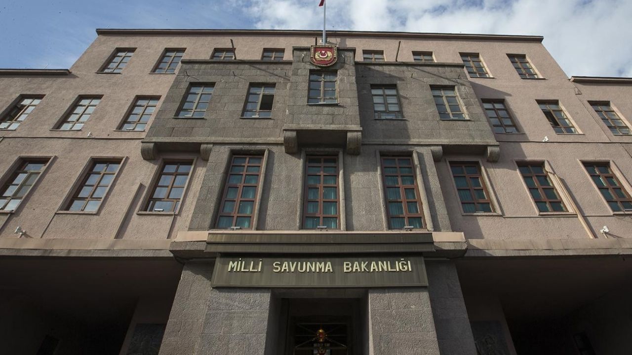 MSB: Bir haftada 4 PKK’lı terörist teslim oldu görseli