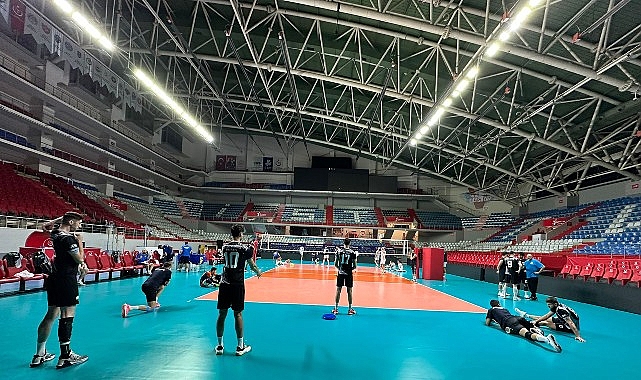 Osmangazi Belediyespor Fenerbahçe’nin düzenlediği turnuvada şampiyon oldu görseli