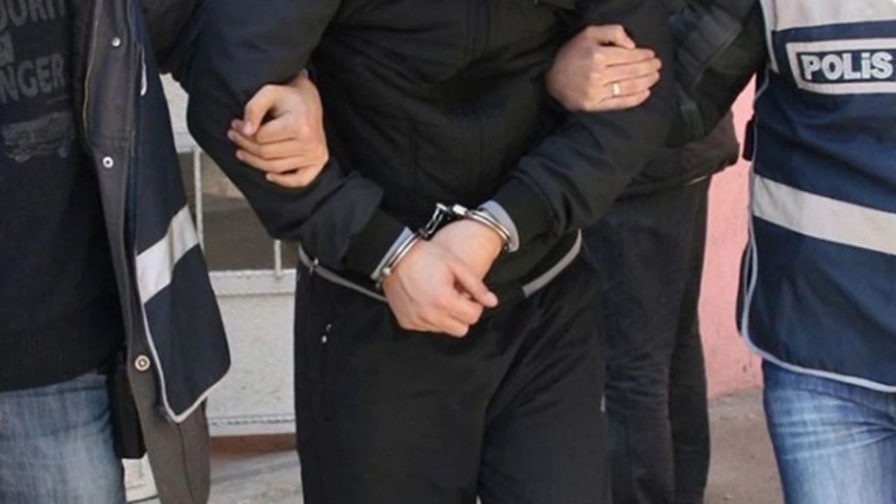 FETÖ soruşturmasında yeni dalga: 16 ilde 81 gözaltı görseli