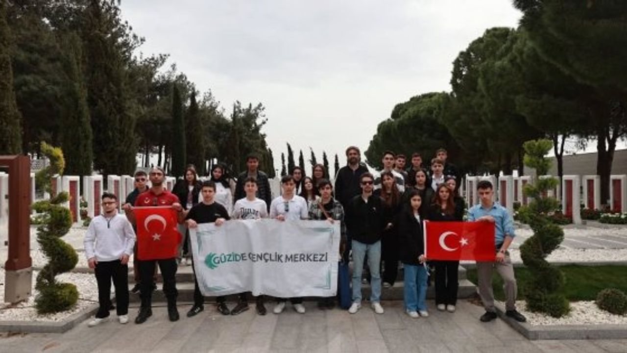 Gebze’den Çanakkale’ye giden sporcuları “Güzide” gençler karşıladı görseli
