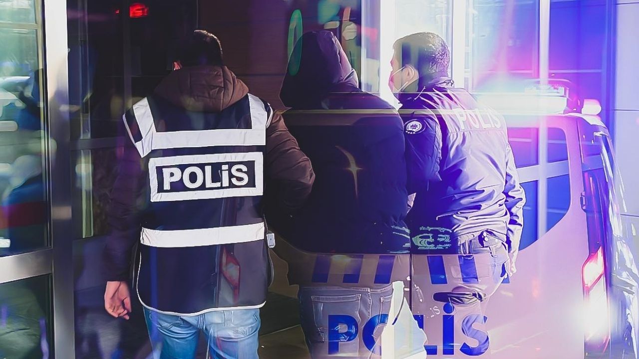 Sahte polis tuzağı: 68 yaşındaki kadının 2 milyon liralık altını çalındı görseli
