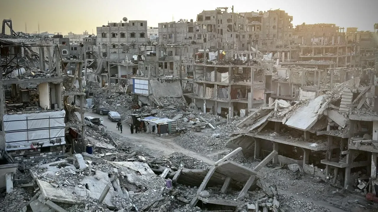 İsrail’in Gazze saldırılarında can kaybı 65 bini aştı görseli