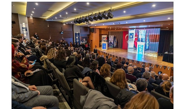 Mali Müşavirlerin Yoğun İlgi Gösterdiği 19. Türkiye Muhasebe Standartları Sempozyumu İzmir SMMM Odası Ev Sahipliğinde Gerçekleştirildi görseli