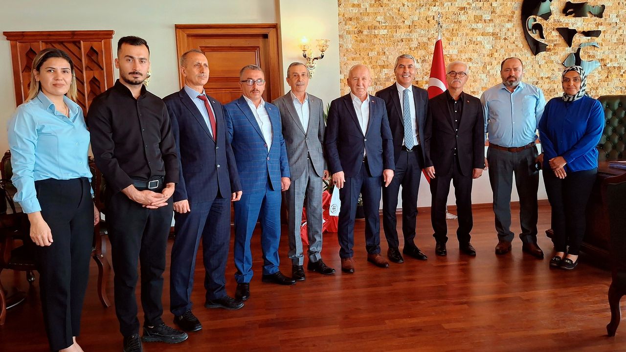 MHP Beypazarı İlçe Teşkilatı'ndan Kaymakam Ünal Coşkun’a ziyaret görseli