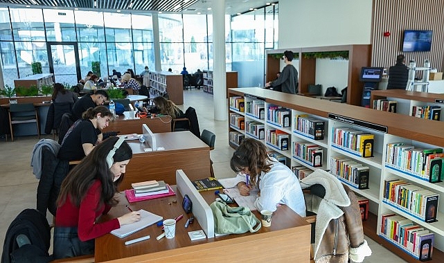 Büyükakın: Kocaeli’nin en kıymetli yerlerini gençlere tahsis ettik görseli