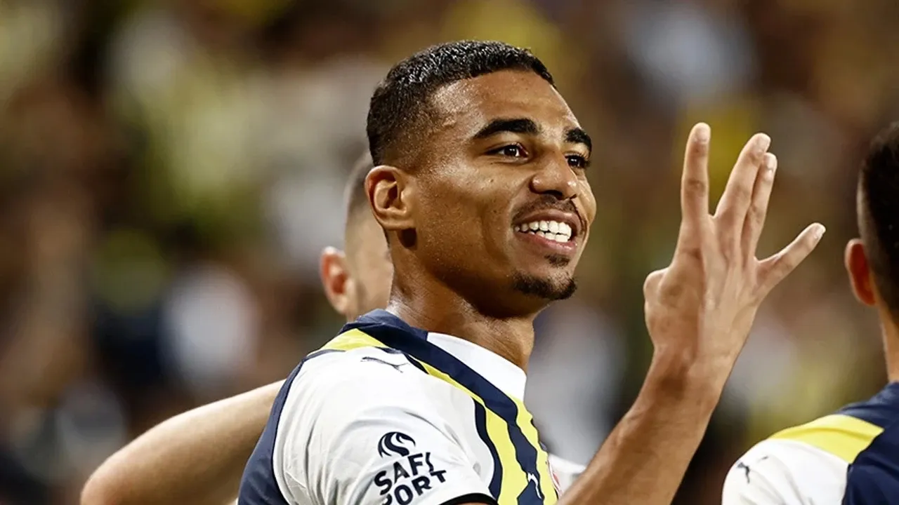 Fenerbahçe’de bir ayrılık daha: Avrupa’dan 3 talip görseli