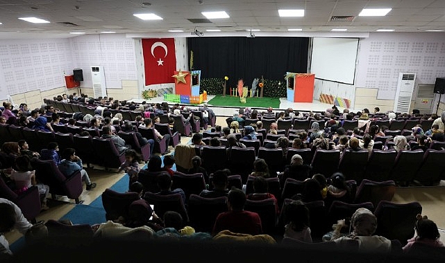'Meraklı Civciv' Kartepe’de Sahne Aldı görseli