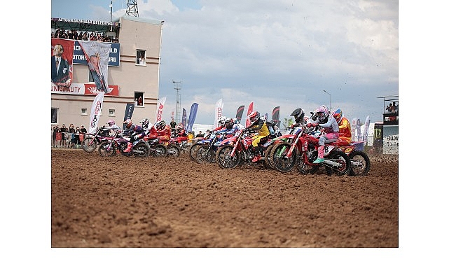 MXGP Türkiye’de İlk Gün Yarışları Tamamlandı görseli