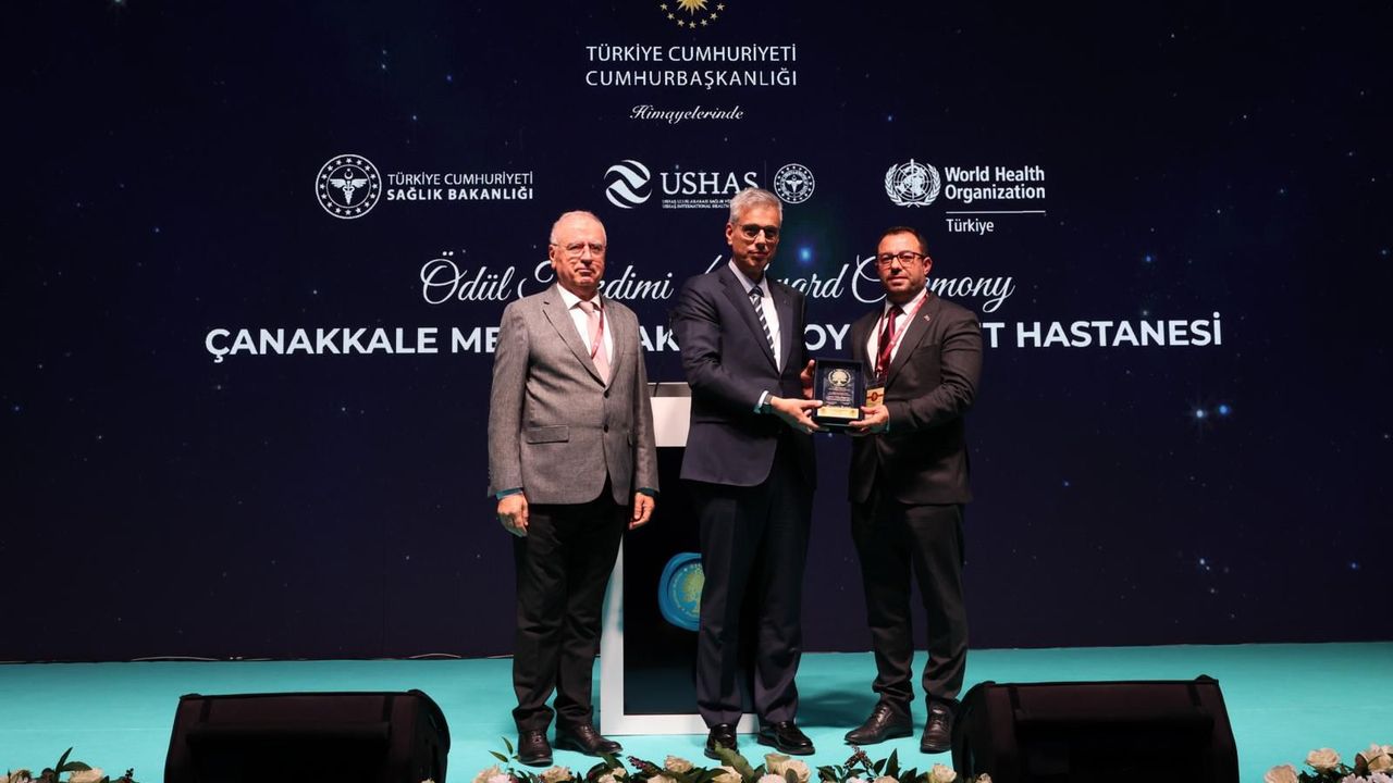 Bütüncül Tıpta Liderlik: Çanakkale Mehmet Akif Ersoy Hastanesi Türkiye’de ilk 10’da görseli