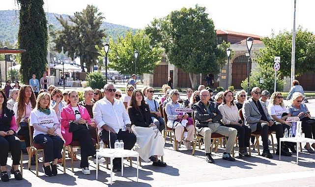 Çeşme’de Sağlığa Pembe Adımlar Atıldı görseli