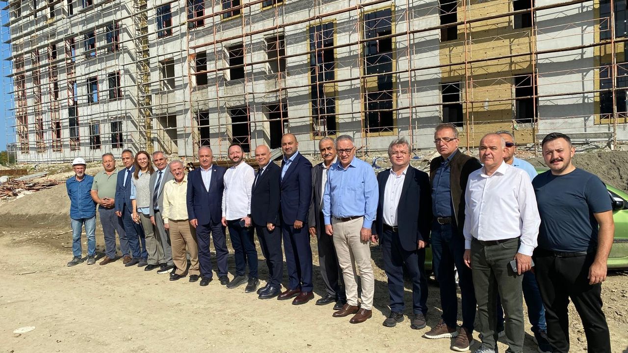 Giresun Üniversitesi Tıp Fakültesi Mofroloji binası bitmek üzere görseli