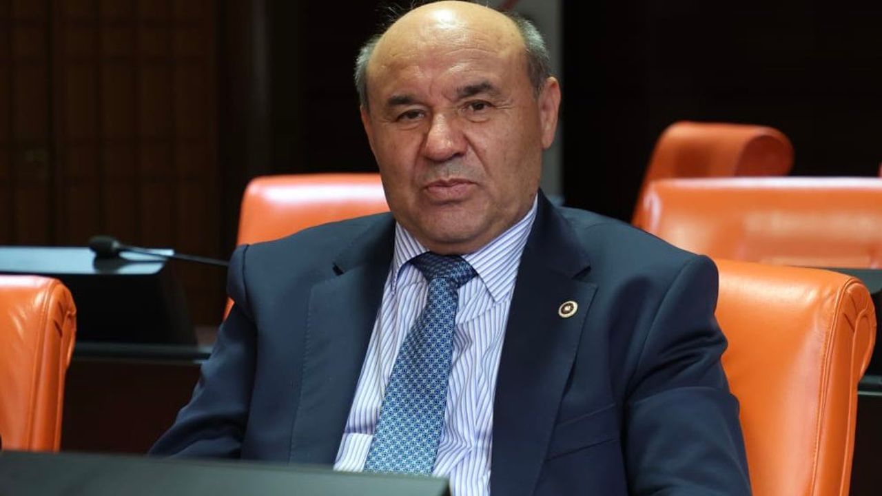 Yakup Otgöz’den sert tepki: Hizmet ve eser siyasetimizi baltalayamazsınız görseli
