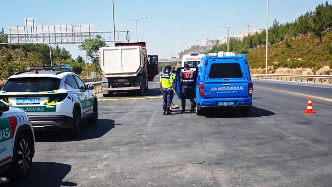 Uyuşturucu alıp direksiyon başında öldü görseli