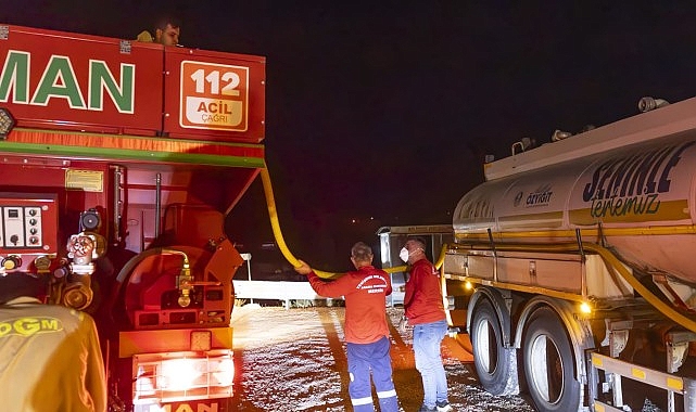 Yenişehir Belediyesi Silifke’de yangın söndürme çalışmalarına destek verdi görseli