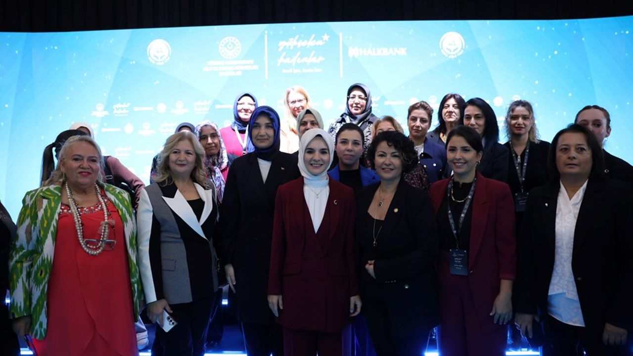 Yükselen Kadınlar: Kendi İşim, Benim İzim görseli