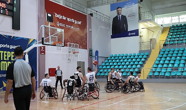 Bağcılar Belediyesi Tekerlekli Sandalye Basketbol Takımı sezona galibiyetle başladı görseli